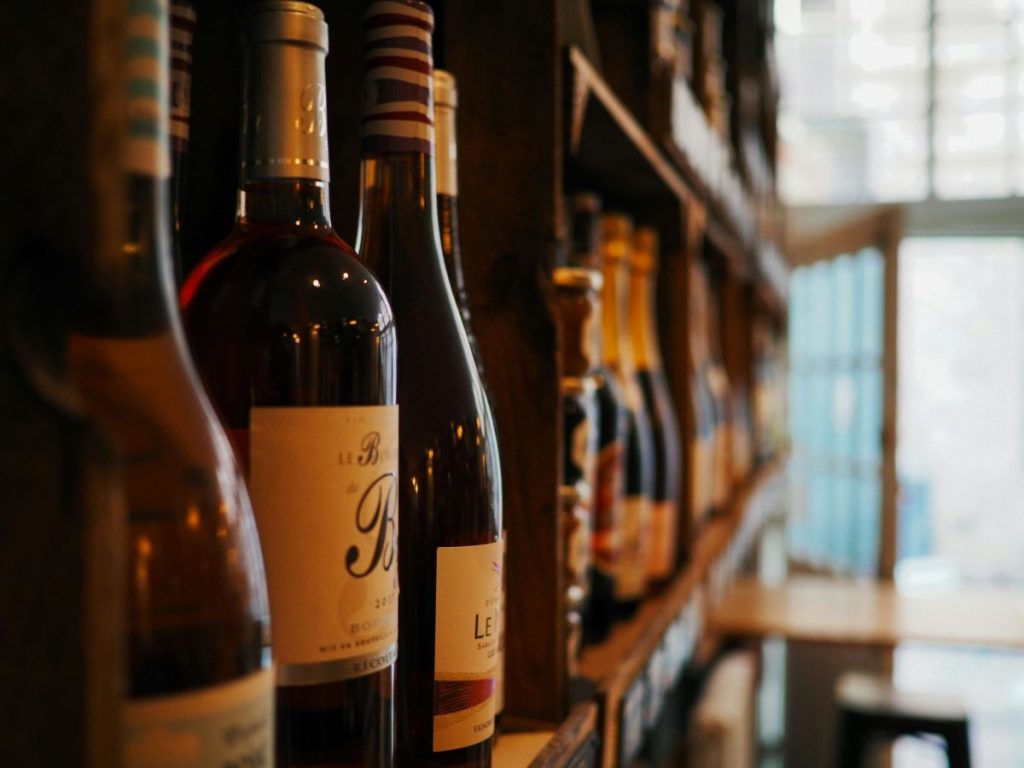 Alcools et vins