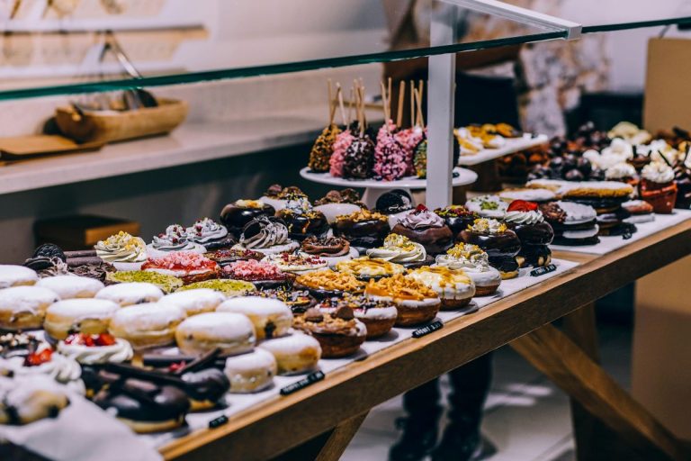 Indication obligatoire de la date d'ouverture des ingrédients utilisés en boulangerie pour fabriquer les produits